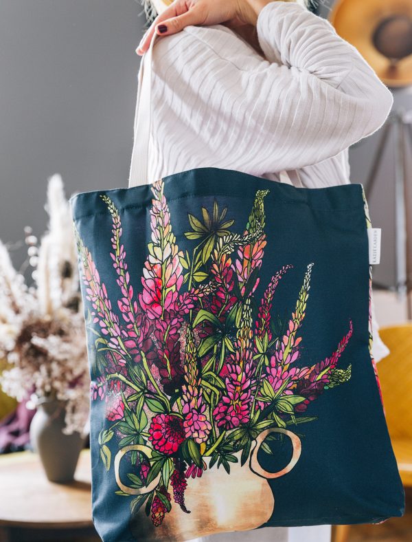 LUPINS TOTE 1