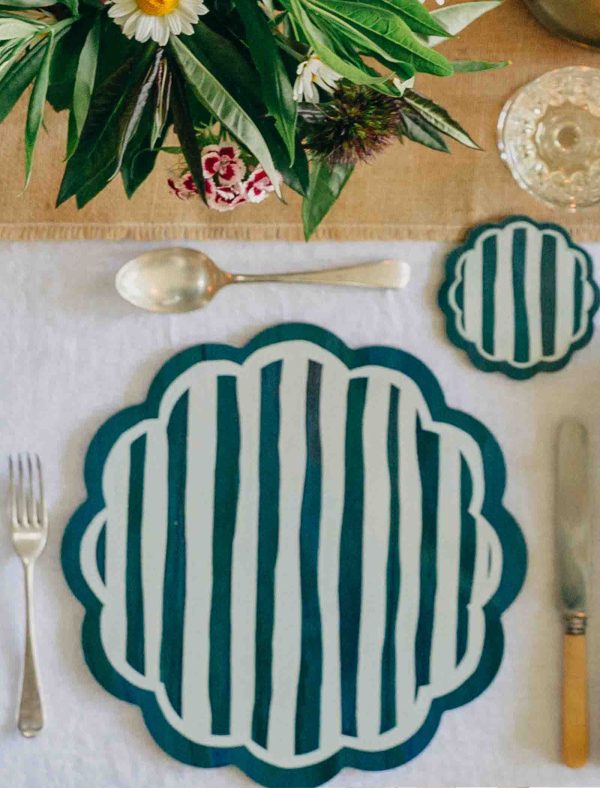 Green Scallop Placemat web 1
